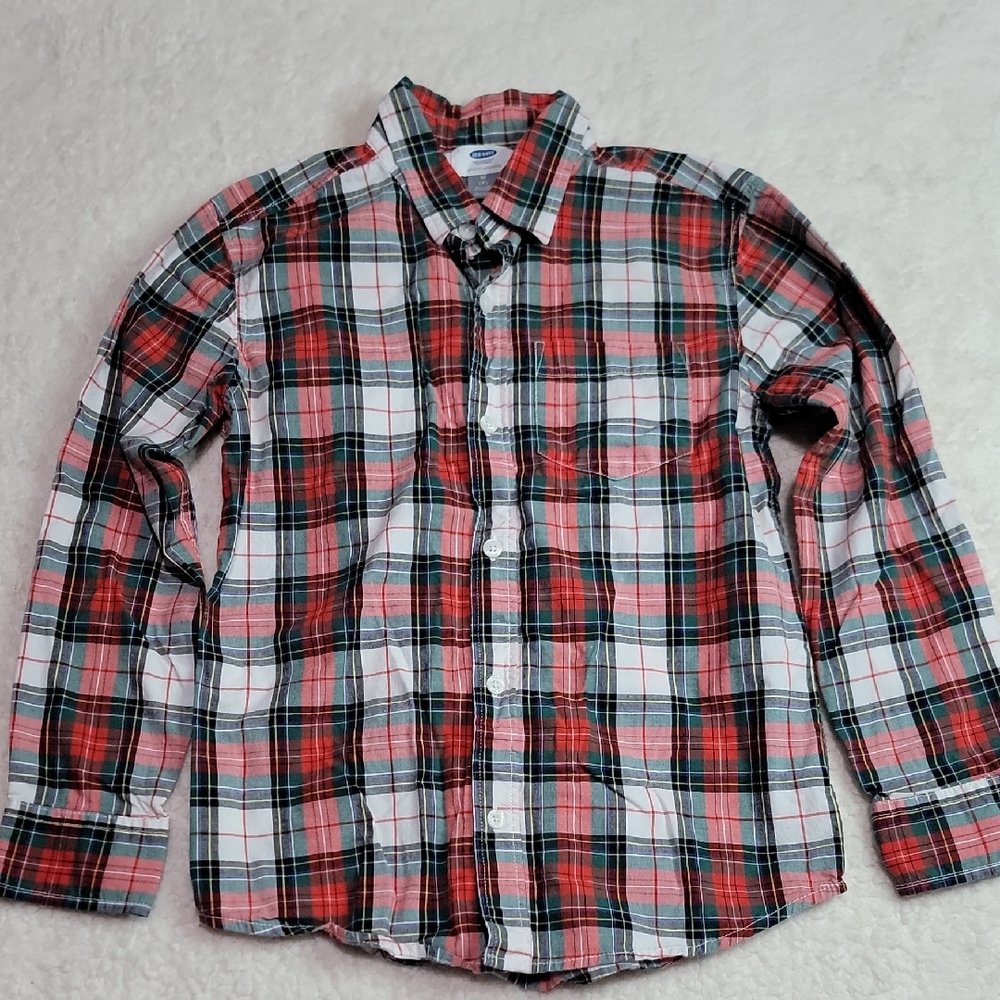 Old Navy M 8 Red Black White Green Plaid Button Down Shirt